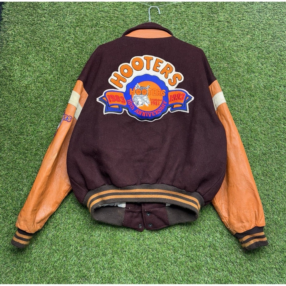 Hooters 10th Anniversary Leather Jacket Mens Large Varsity Wool Patches 90s y2k